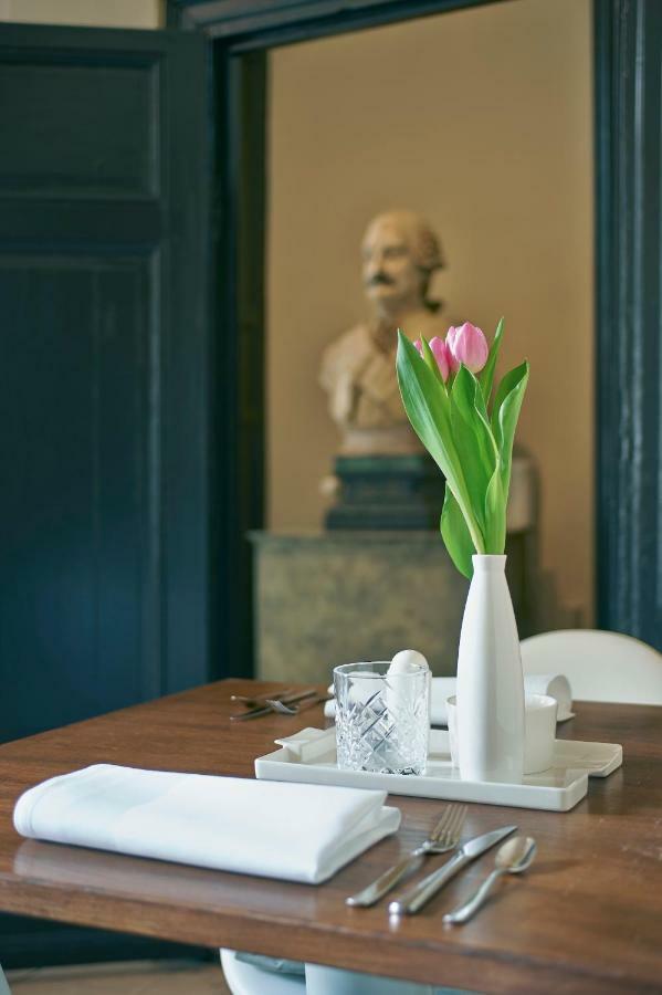 Hotel Les Charmes Маастрихт Экстерьер фото